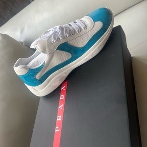 Men's America's Cup Bicolor Trainer Sneakers brand new still in the box.